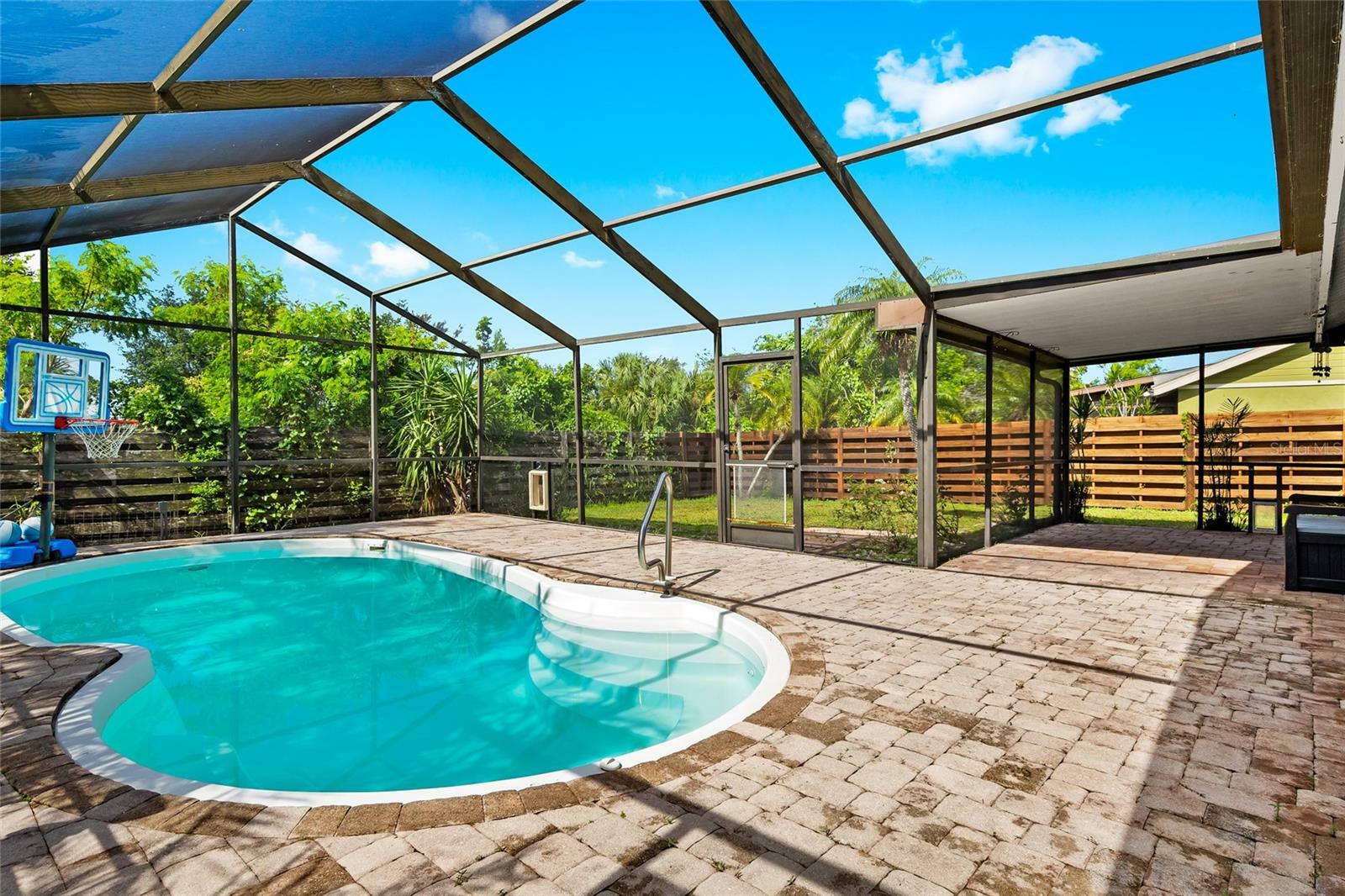 Property Photo: 3551 65th Avenue Circle E FL 34243