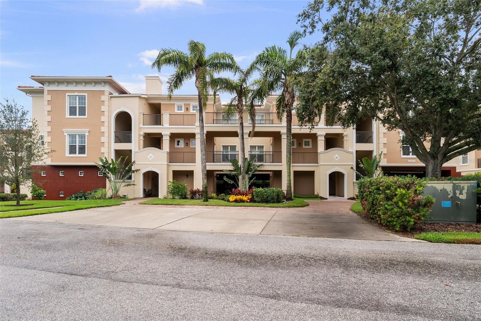 Property Photo: 6 Academy Way S 221 FL 33711