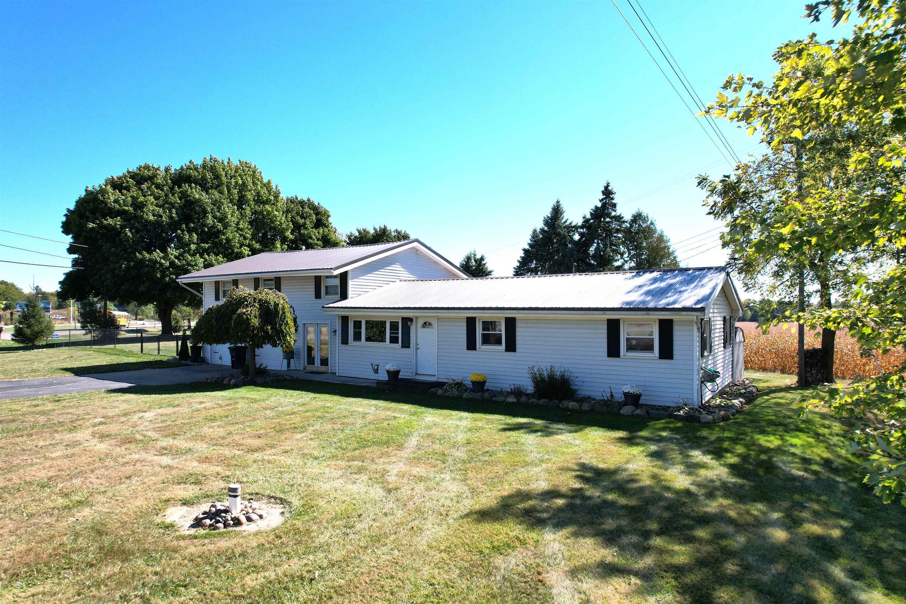 Property Photo: 7600 E M-71 Street MI 48429