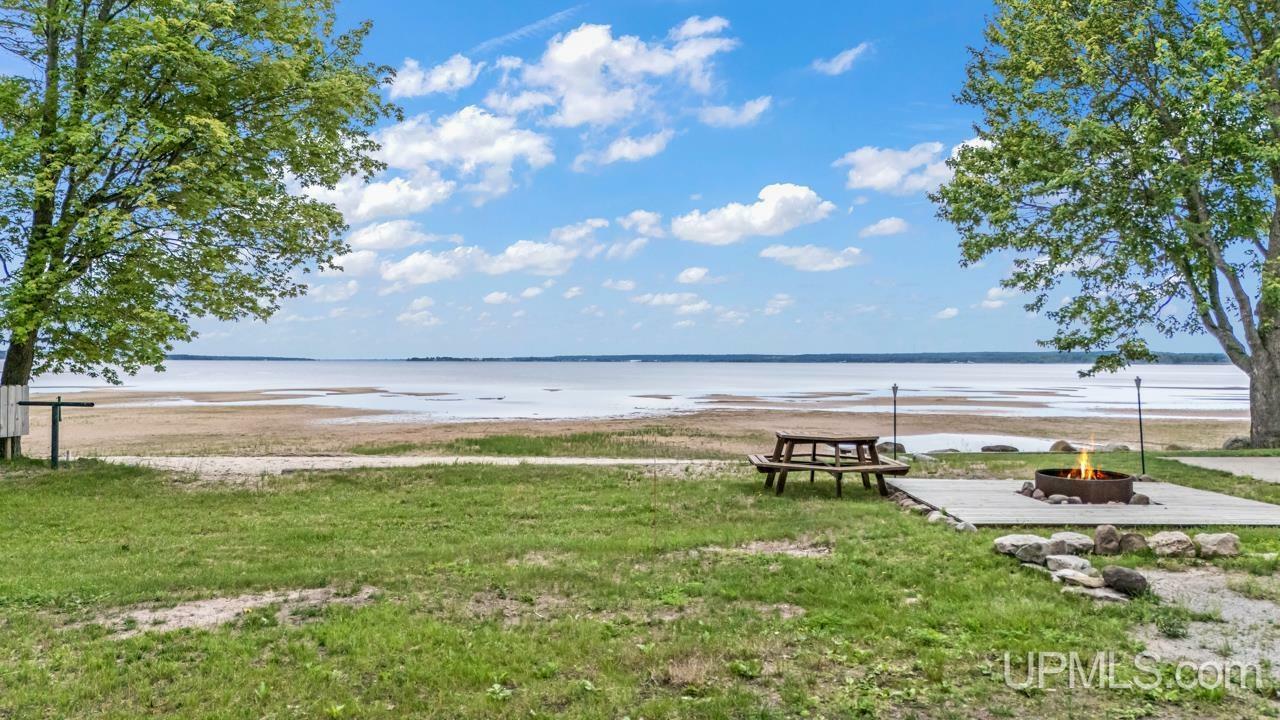 Property Photo:  8321 Garth Point 25.25 Lane  MI 49878 