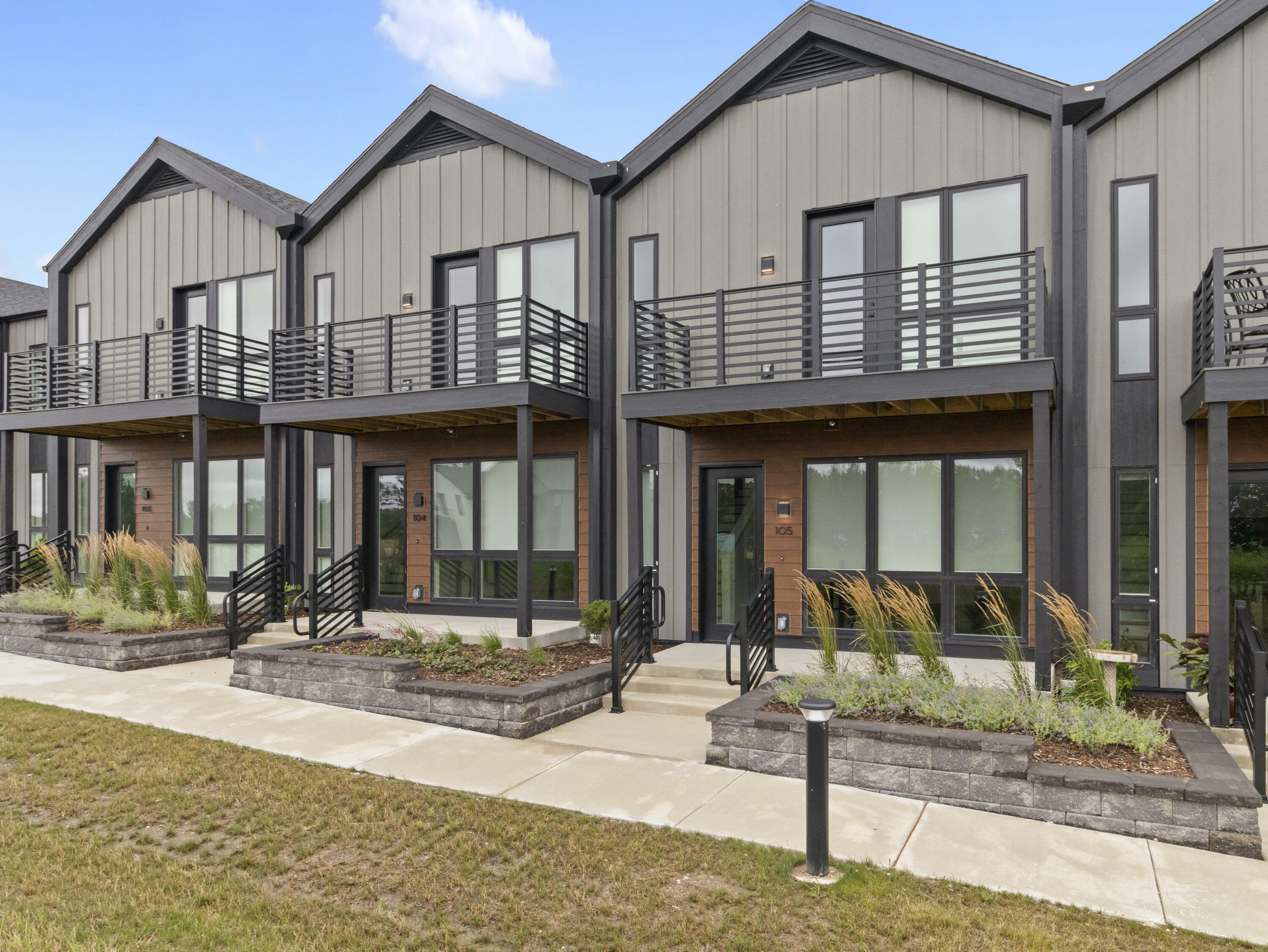 Property Photo: 9378 S Alder Pl 105 WI 53154