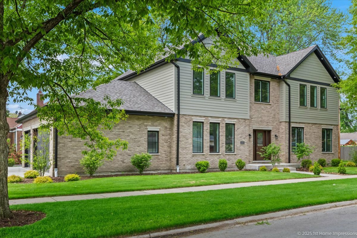 Property Photo: 10100 S Kildare Avenue IL 60453
