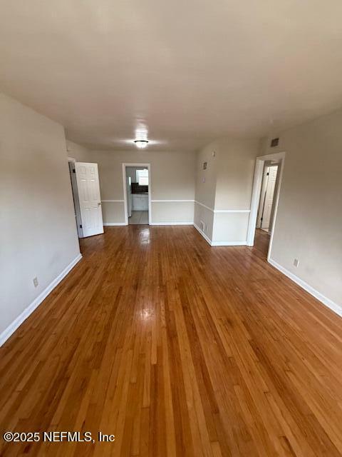 Property Photo: 5452 Playa Way 4 FL 32211