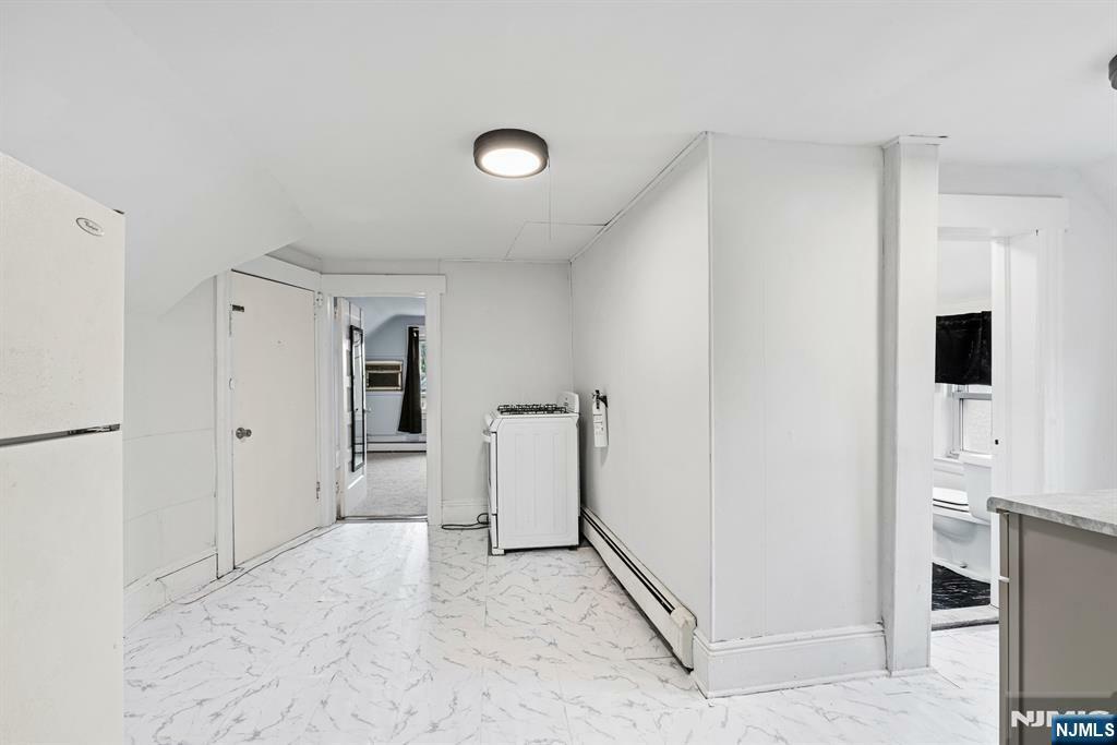 Property Photo:  72 Halstead Avenue 3  NJ 07057 