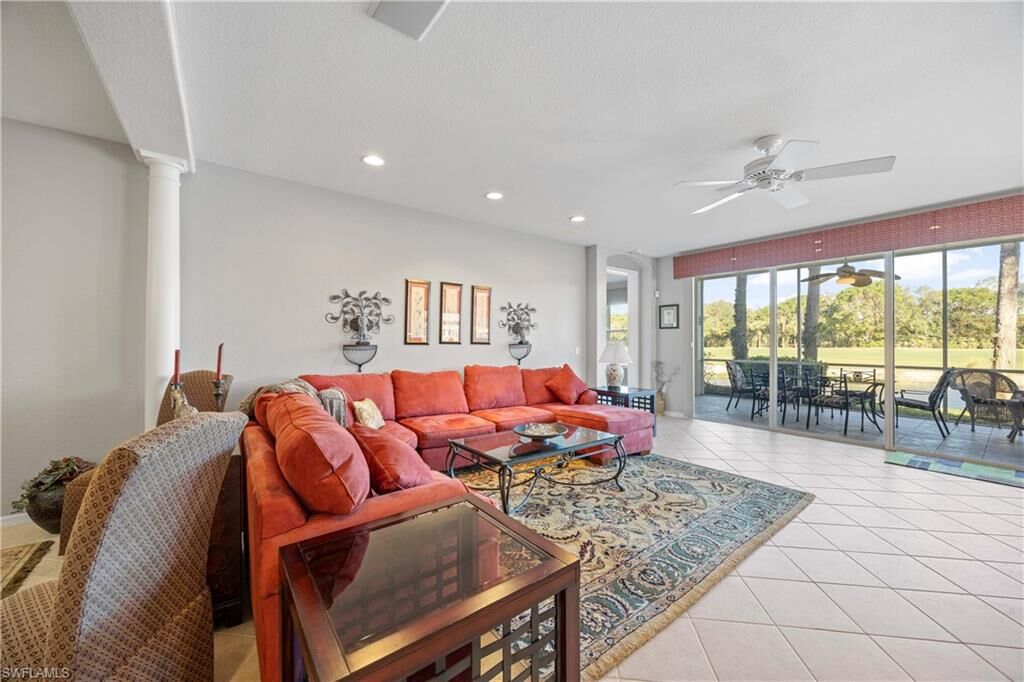 Property Photo: 4660 Winged Foot Ct 104 FL 34112