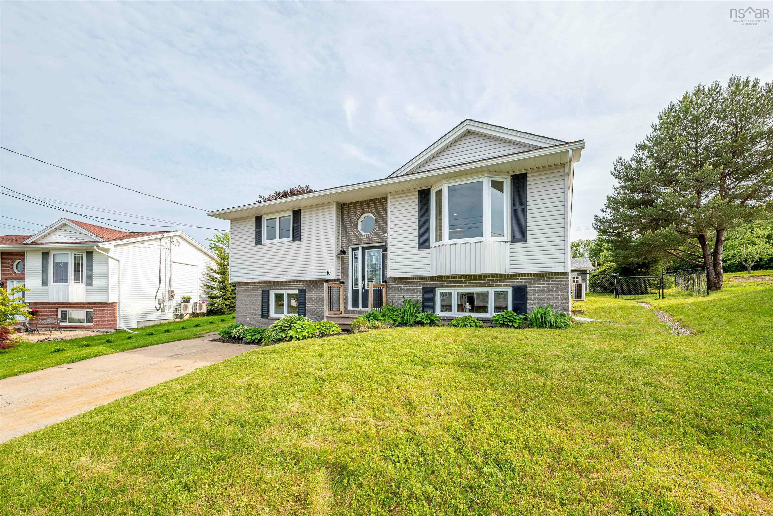 Photo de la propriété: 10 Barque Court NS B4E 2T6