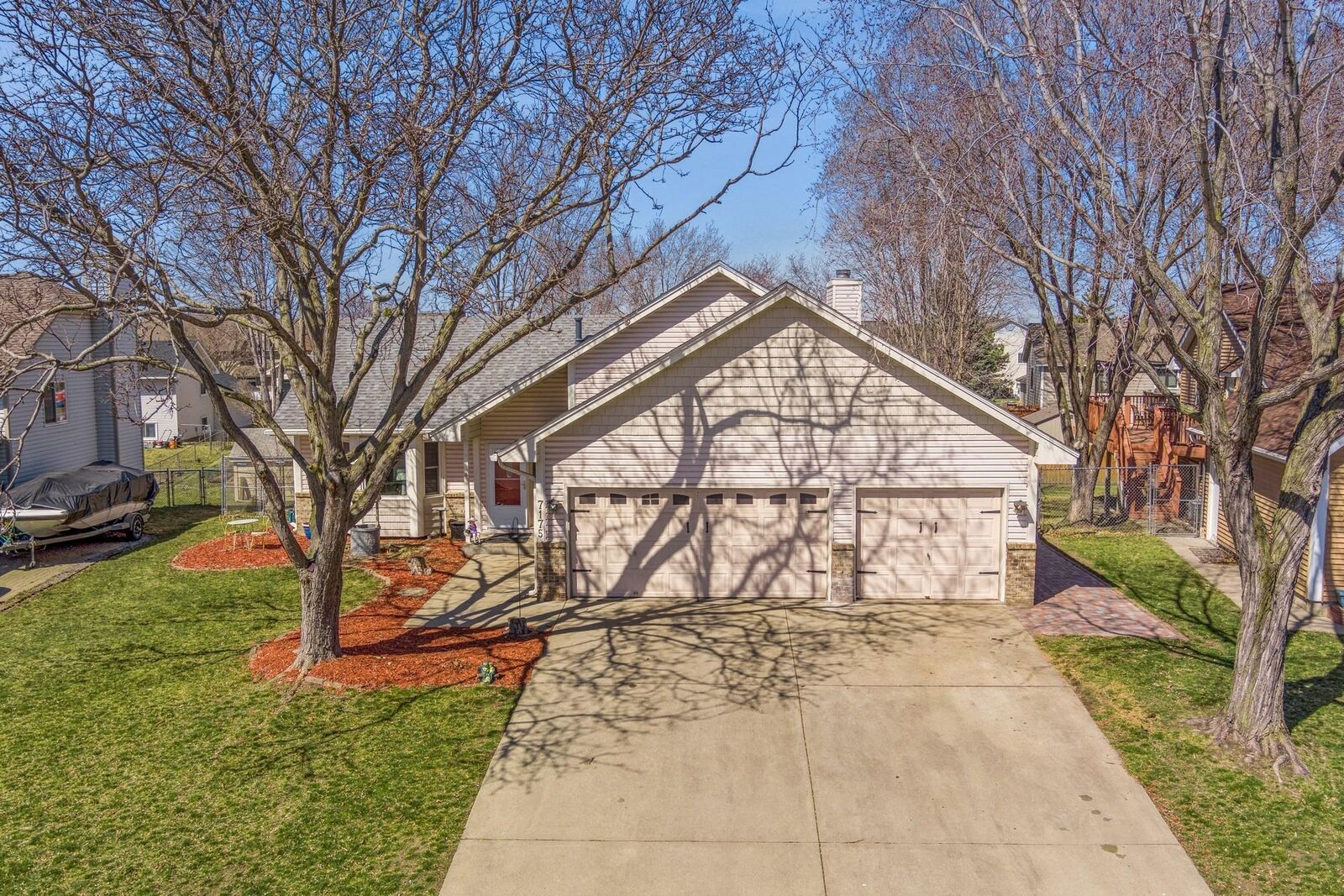 Property Photo:  7175 Upper 157th Street W  MN 55124 