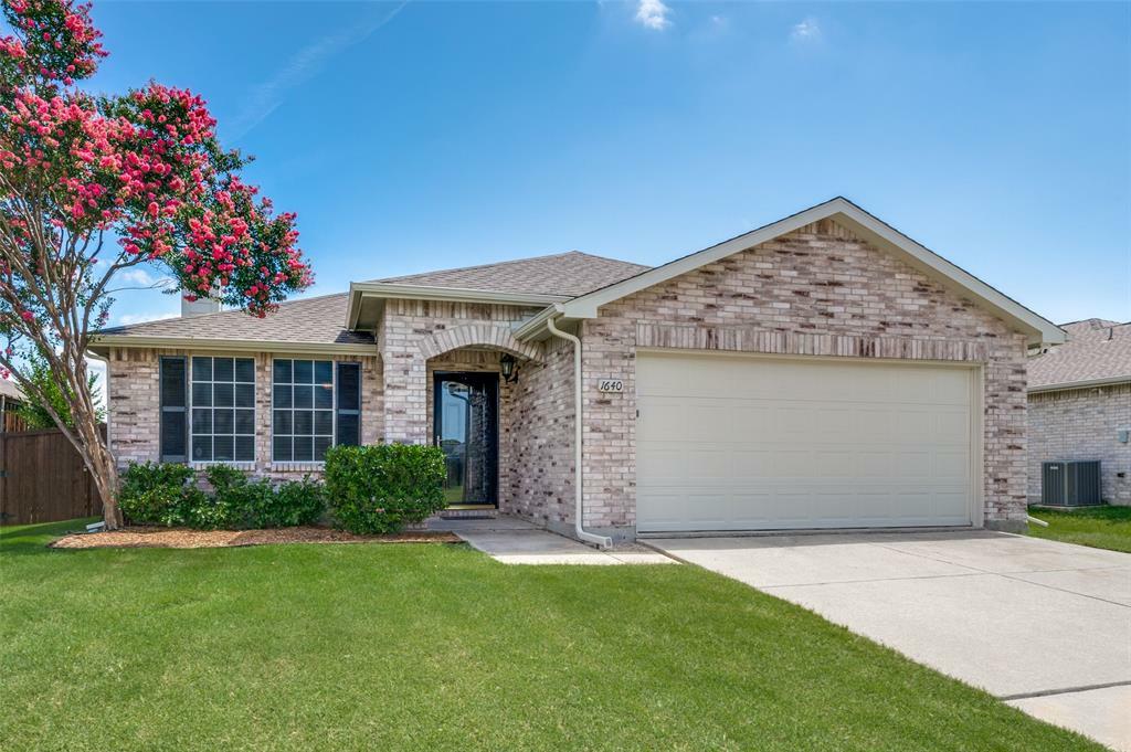 Property Photo: 1640 Fieldstone Drive TX 75068