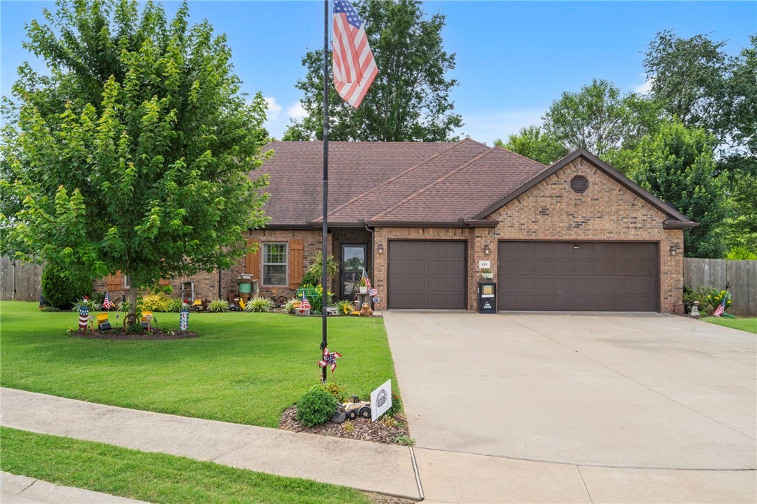 Property Photo: 626 Choate Place Circle AR 72751