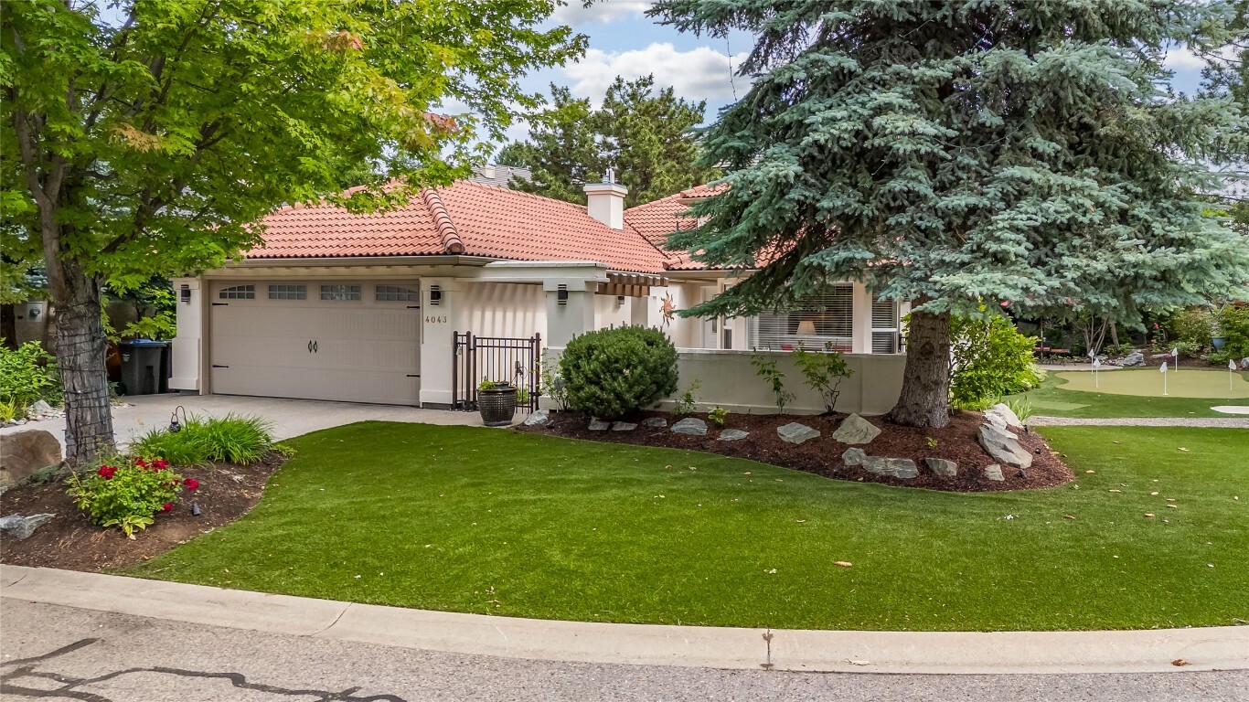 Photo de la propriété: 4043 Gallaghers Terrace BC V1W 3Z8