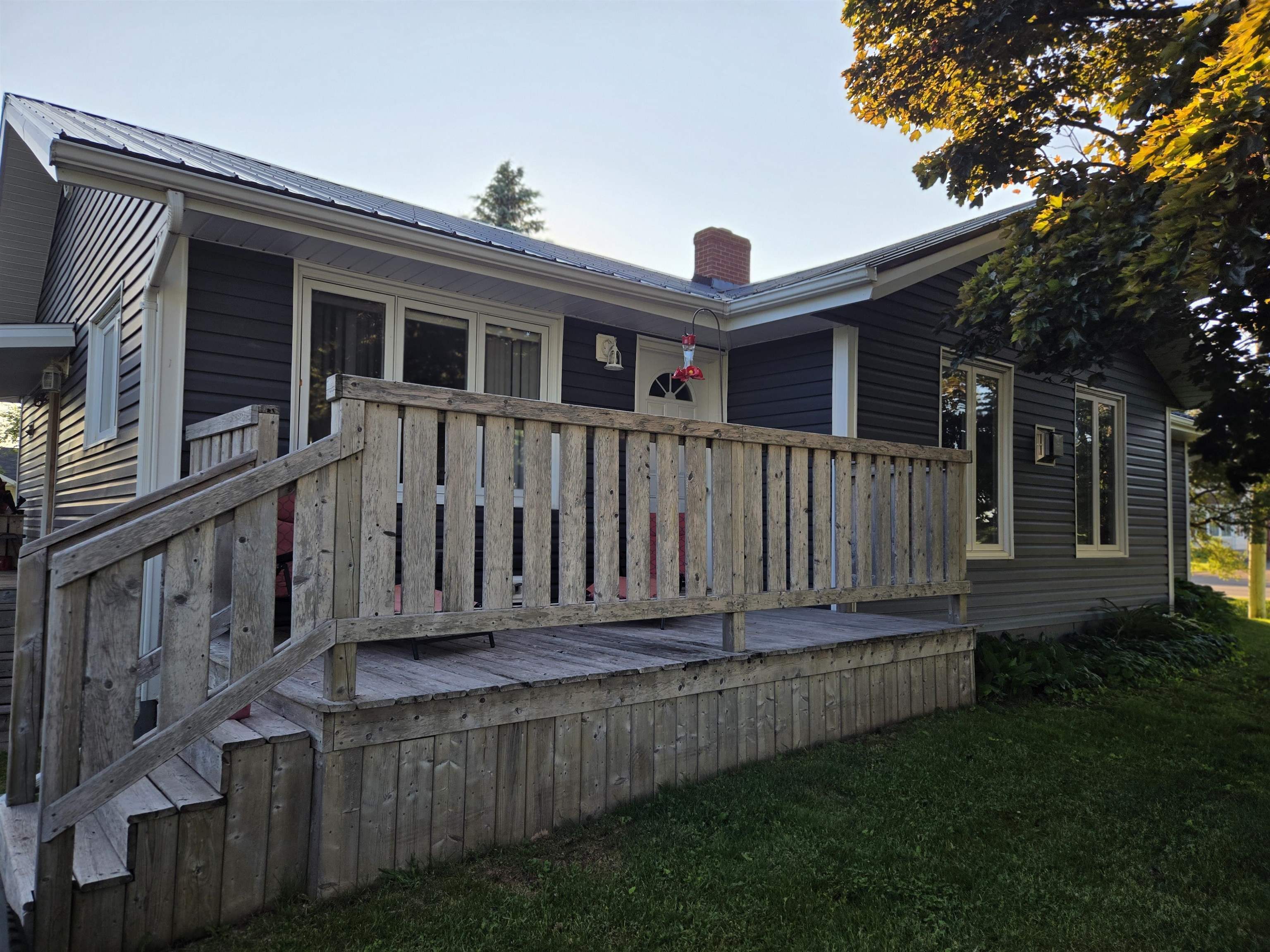 Property Photo: 1 Parkview Drive PE C0B 1V0