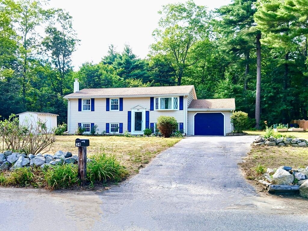 Property Photo: 34 Priscilla Rd MA 01748