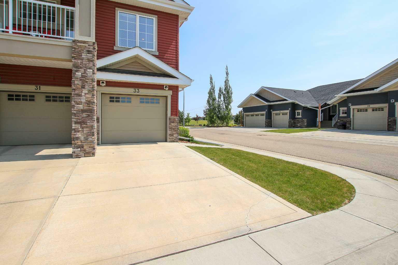 Photo de la propriété: 33 Golden Crescent AB T4P 2P9