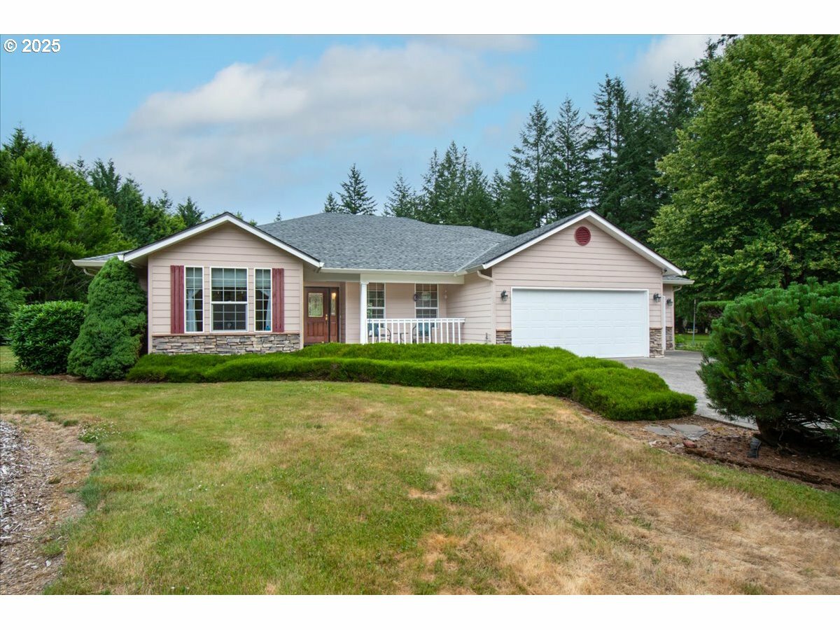 Property Photo: 110 Dolph Dr WA 98603