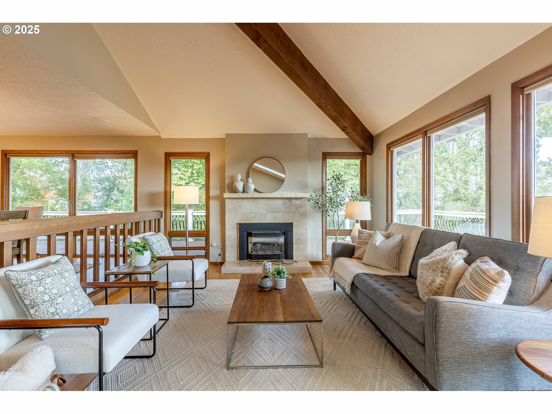 Property Photo: 2 Nansen OR 97035