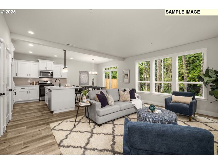 Property Photo:  4691 SE Steelhead Ct  OR 97123 