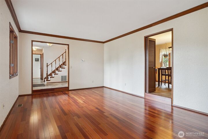 Property Photo: 705 Terrace Boulevard WA 98584
