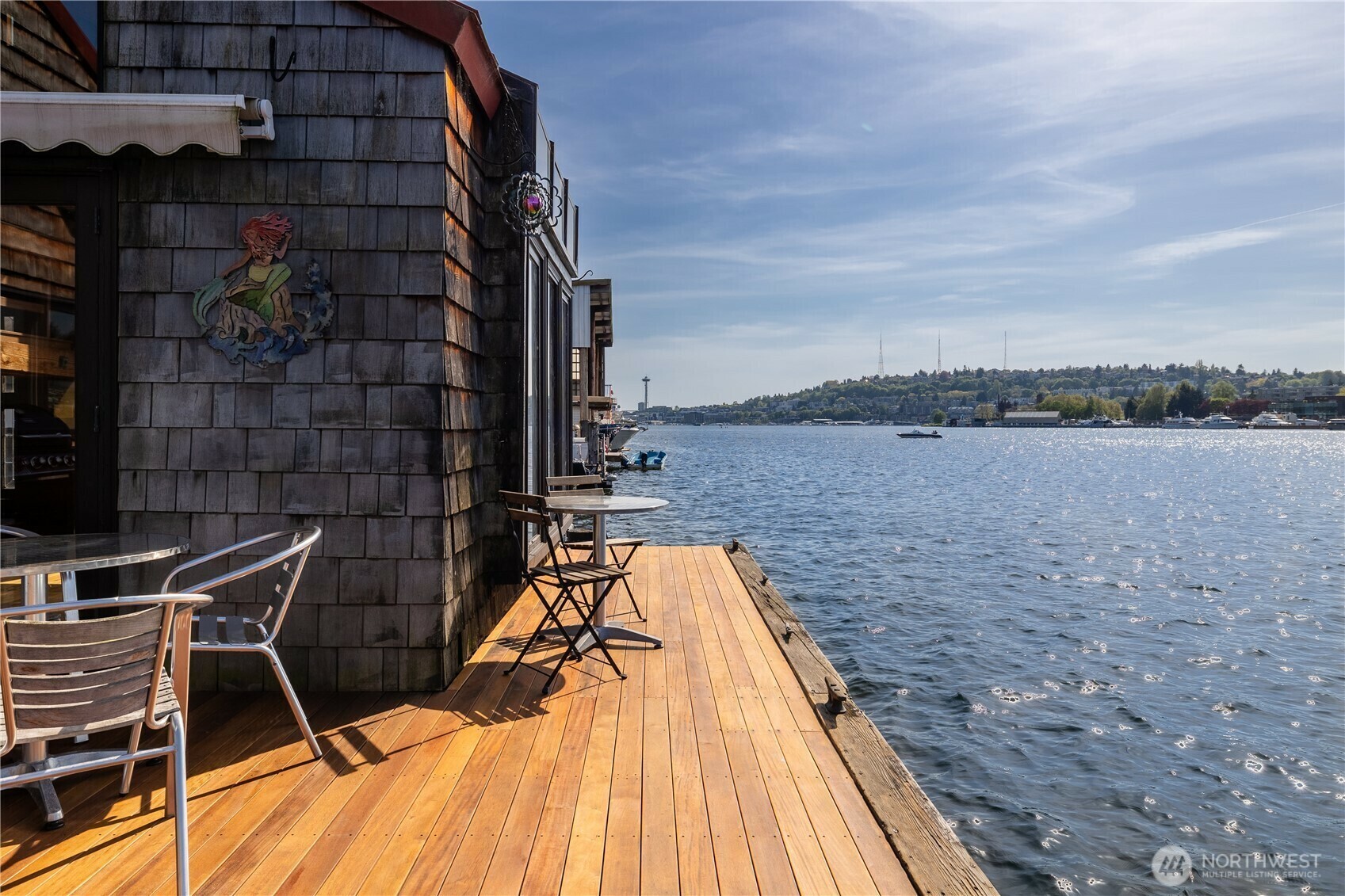 Property Photo: 3123 Fairview Avenue E 2 WA 98102