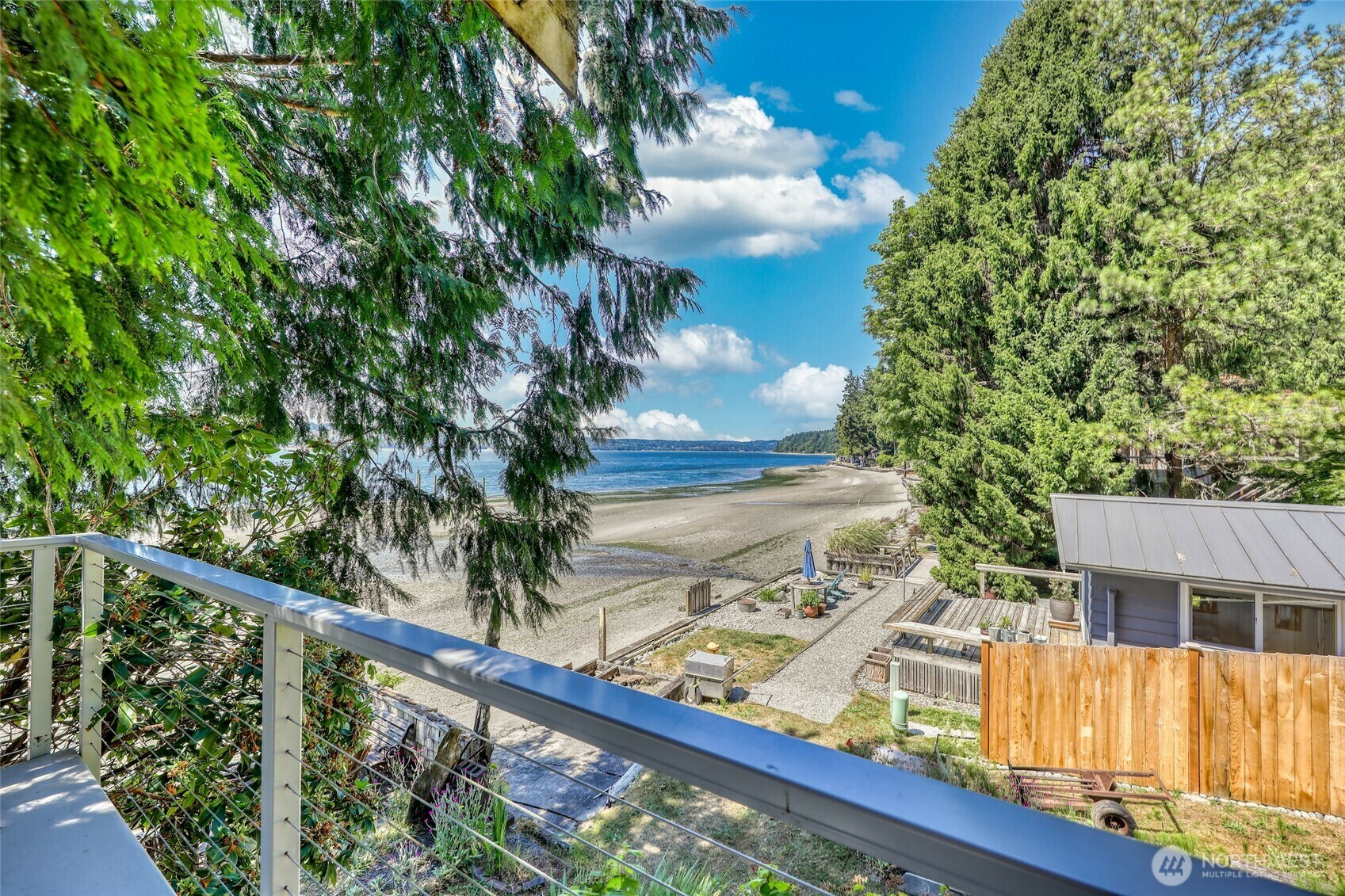 Property Photo: 26028 Bates Walk SW WA 98070