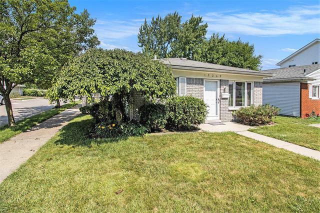 Property Photo: 19263 Roger Street MI 48122