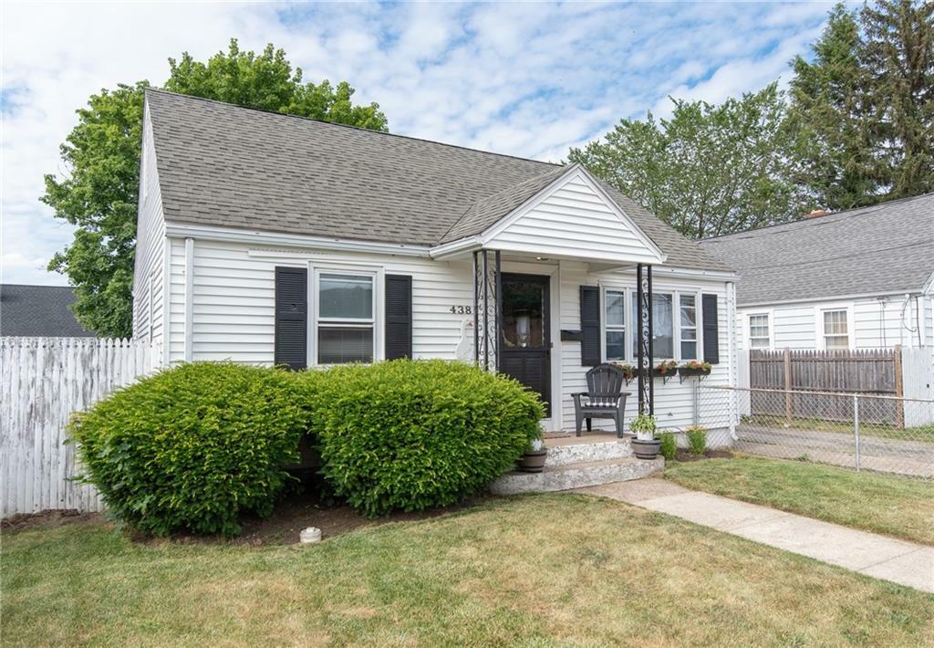 Property Photo: 438 Beverage Hill Road RI 02861