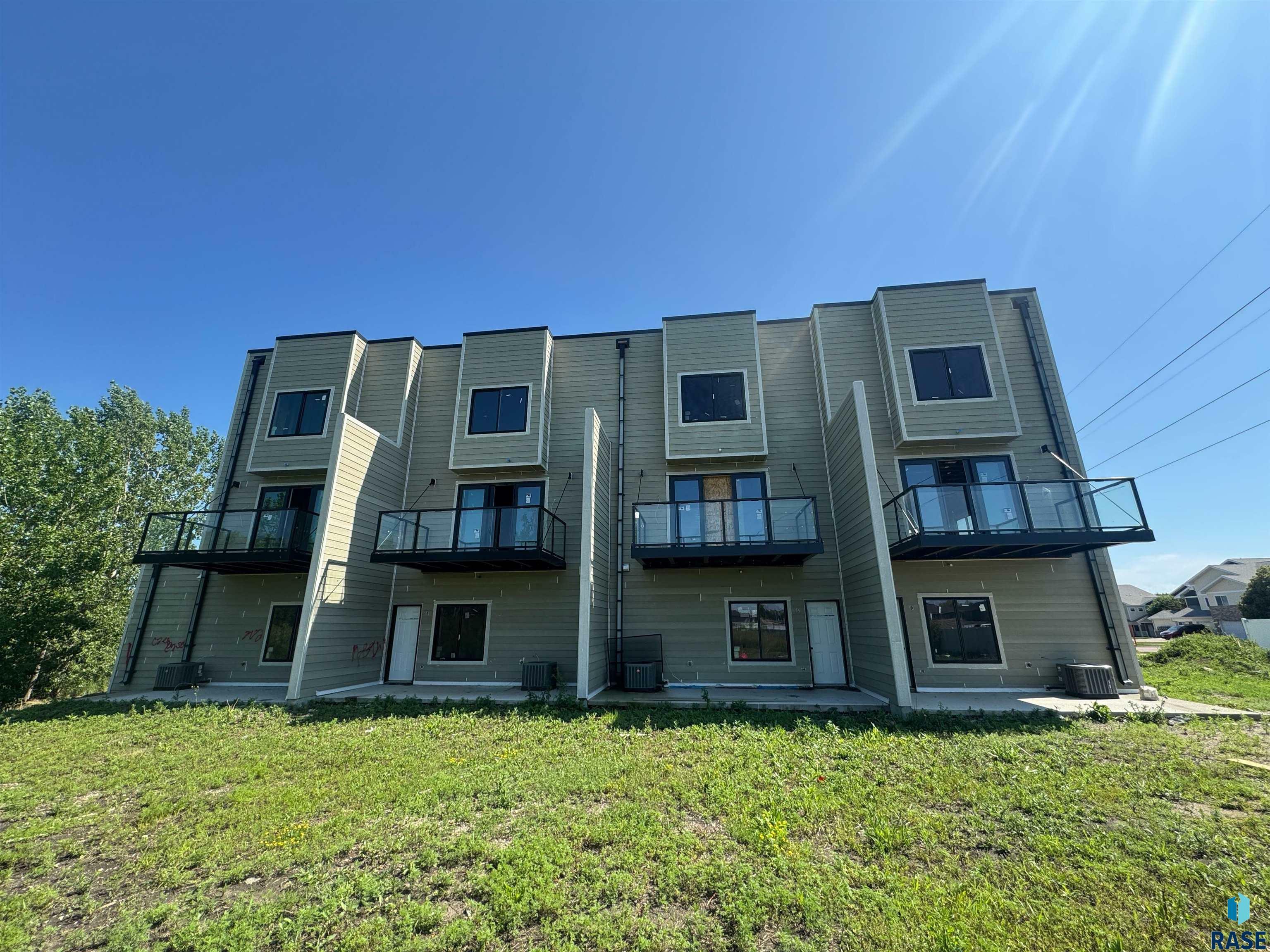 Property Photo: 5000 E 54th St SD 57110
