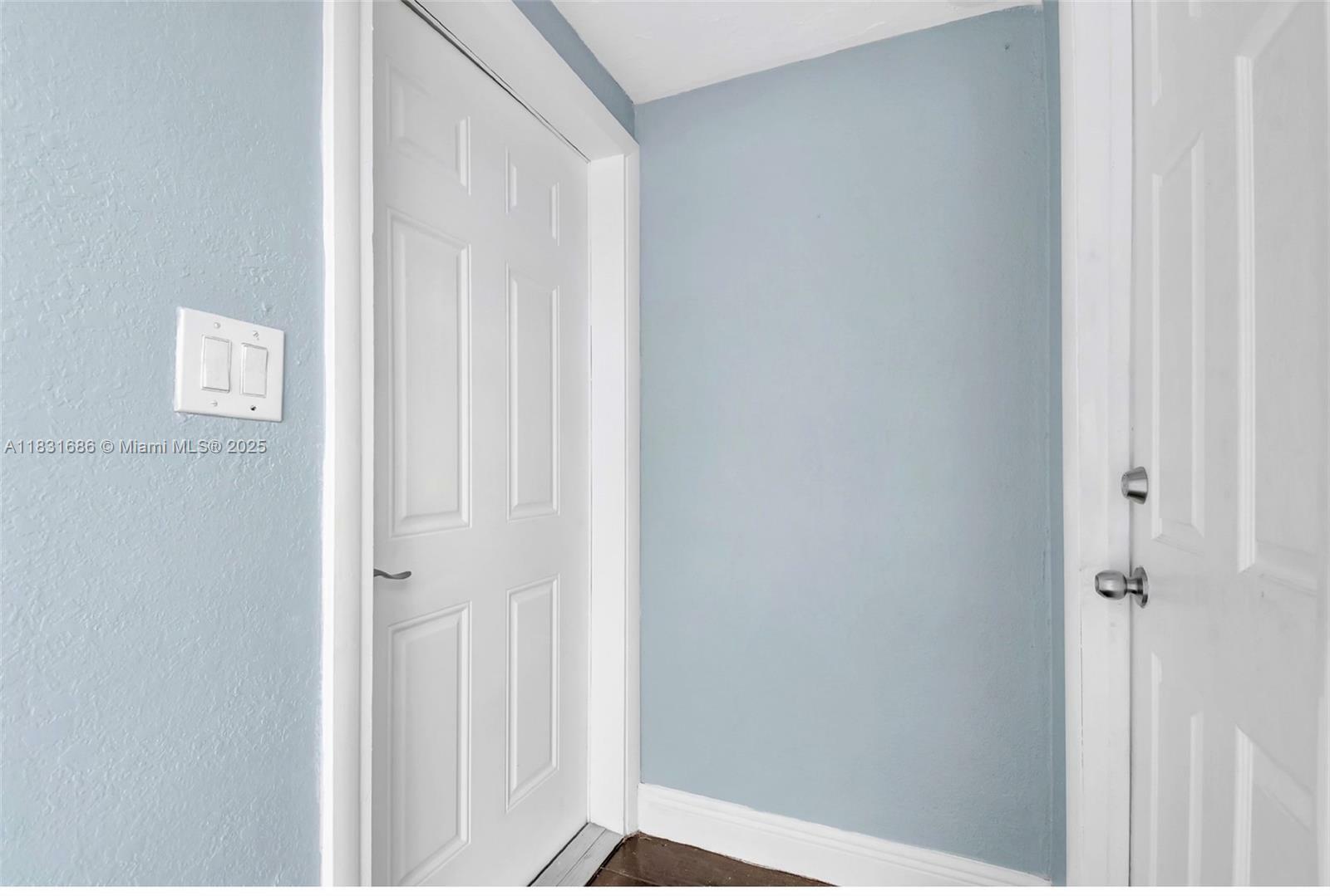 Property Photo: 8960 Sunset Strip FL 33322