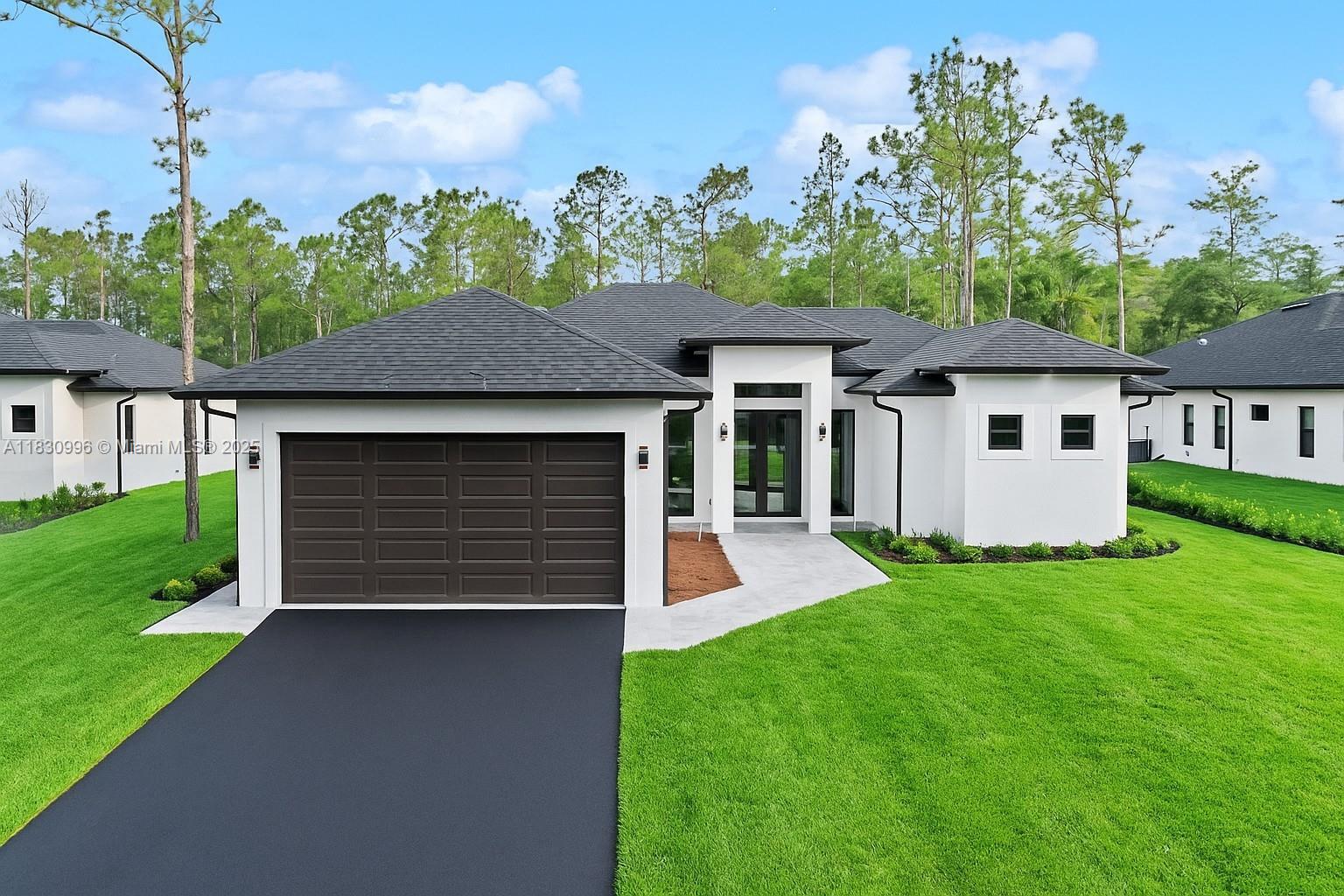 3324 NE 27  Naples FL 34120 photo