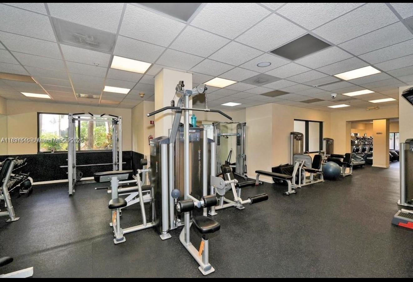 Property Photo:  2333 Brickell Ave 901  FL 33129 
