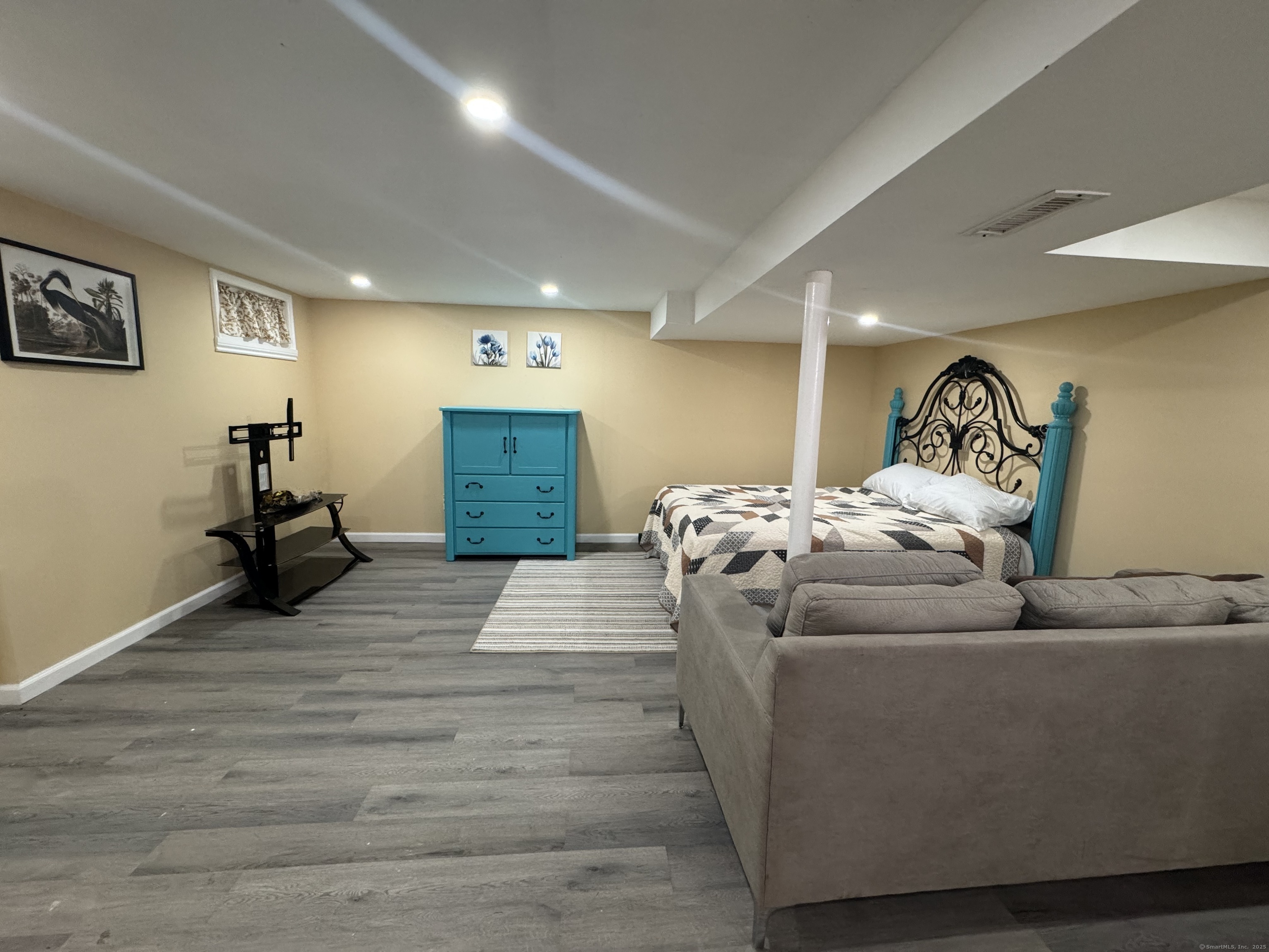 Property Photo: 18 Marchant Drive CT 06614