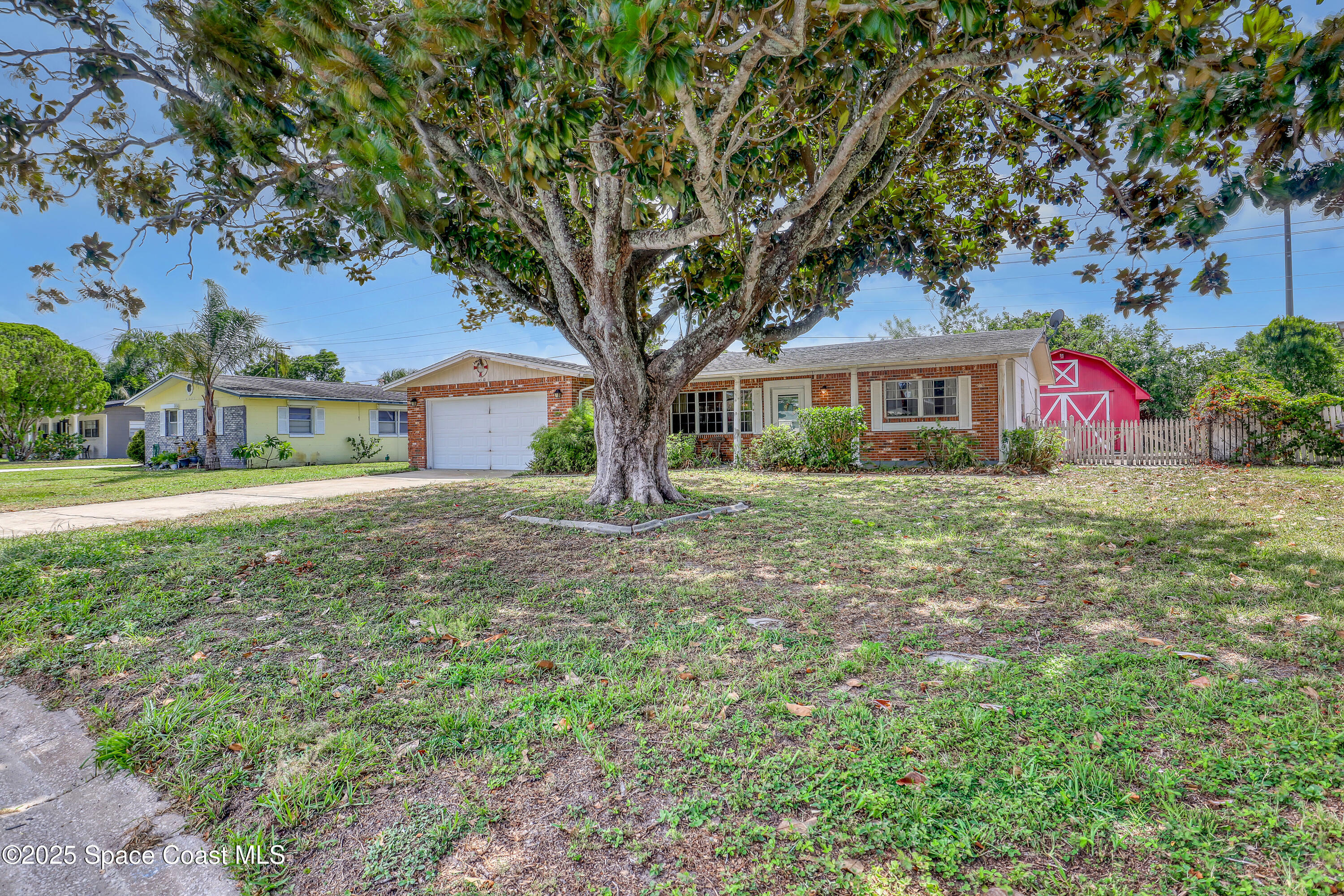 Property Photo:  4310 Elliot Avenue  FL 32780 