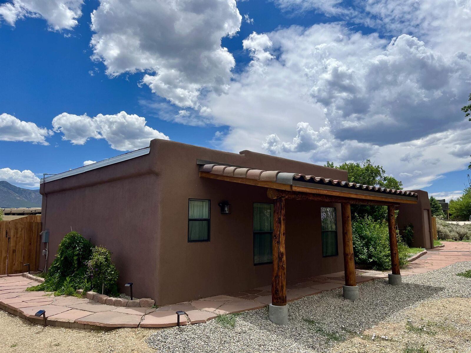 Property Photo: 55 Vista Linda Rd NM 87557