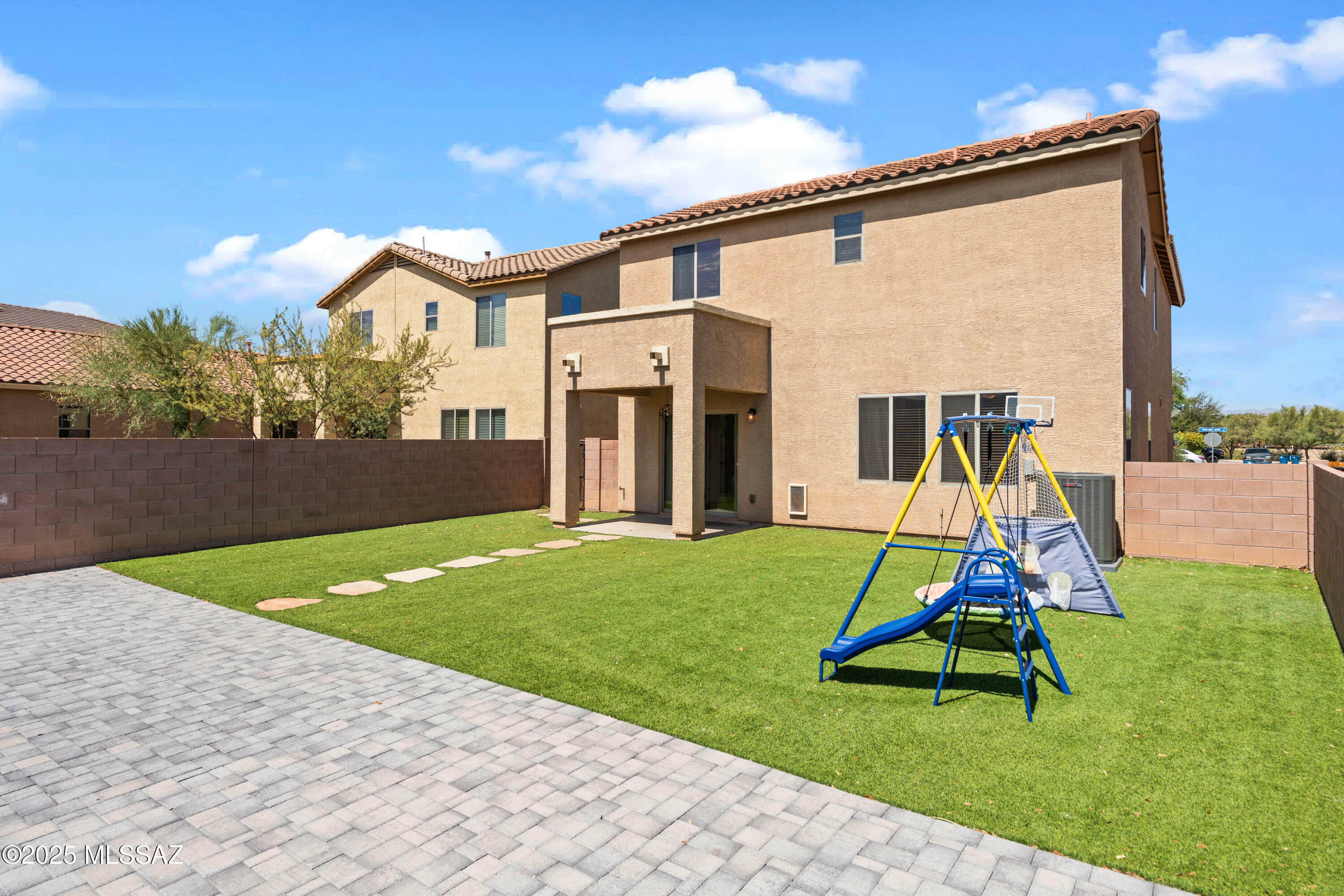 Property Photo: 720 N Highlands Grove Lane AZ 85629