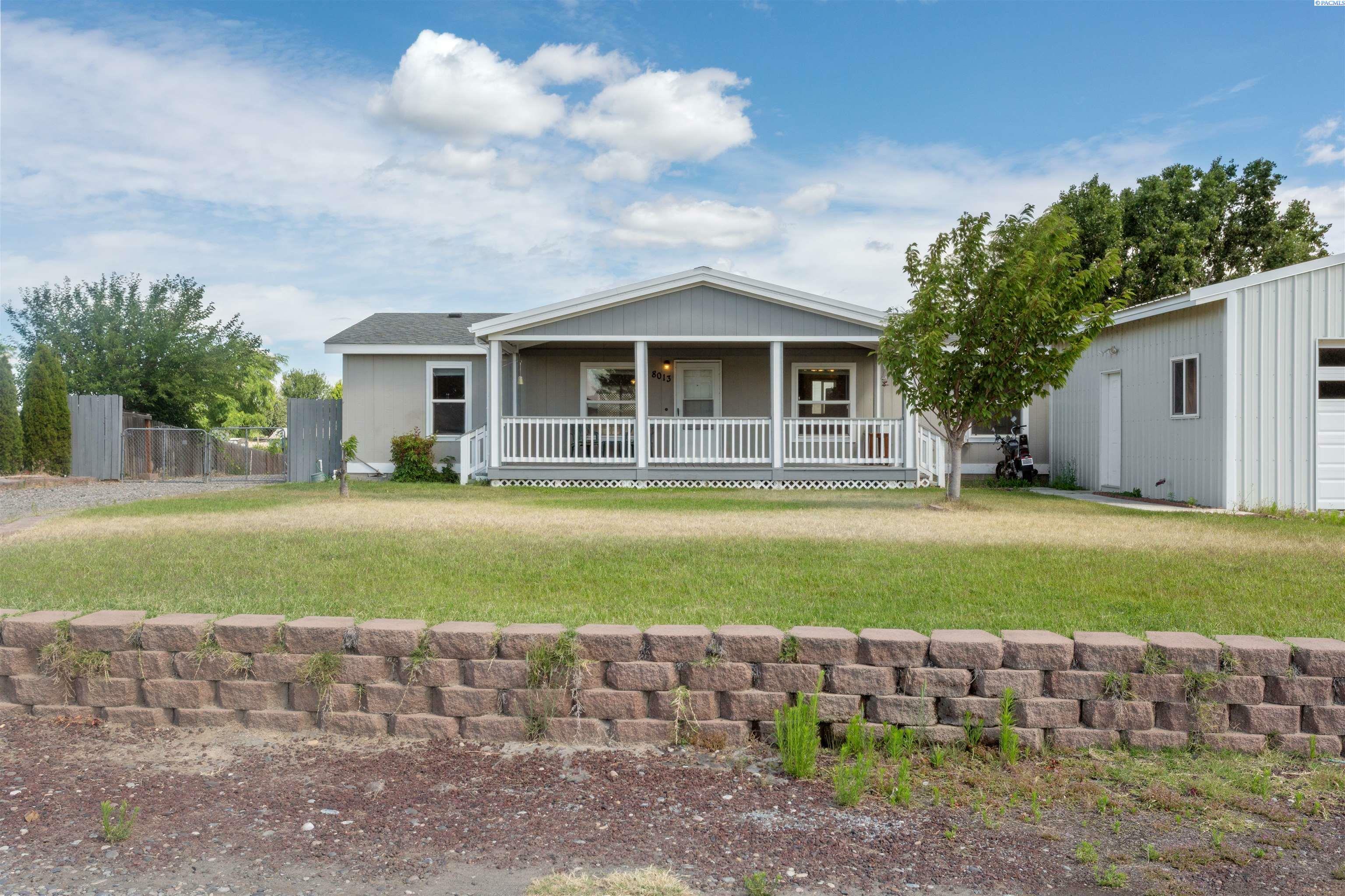 Property Photo: 8013 W Agate WA 99301