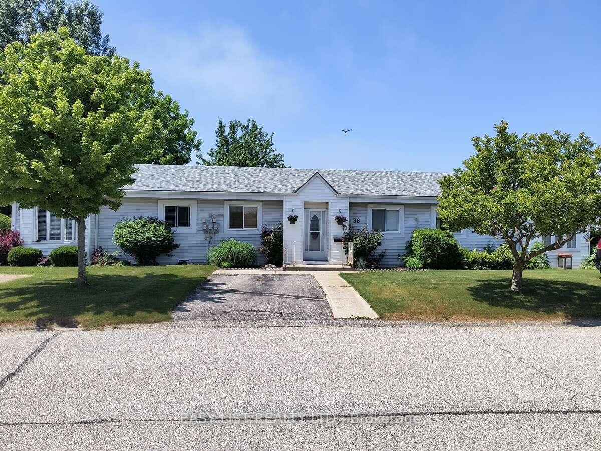 303 Waterloo Street 38  Saugeen Shores ON N0H 2C1 photo