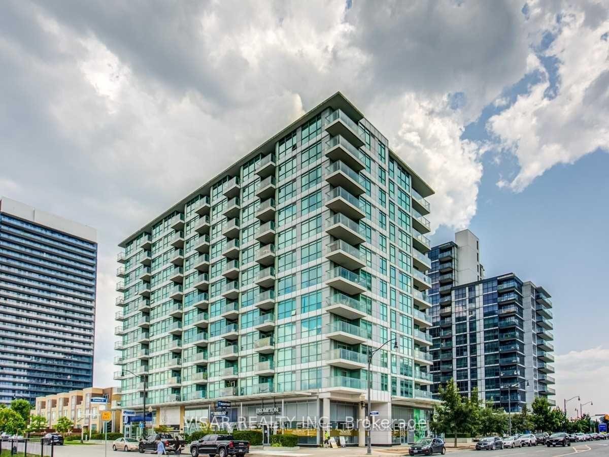 Property Photo: 15 Singer Court 509 ON M2K 0B1