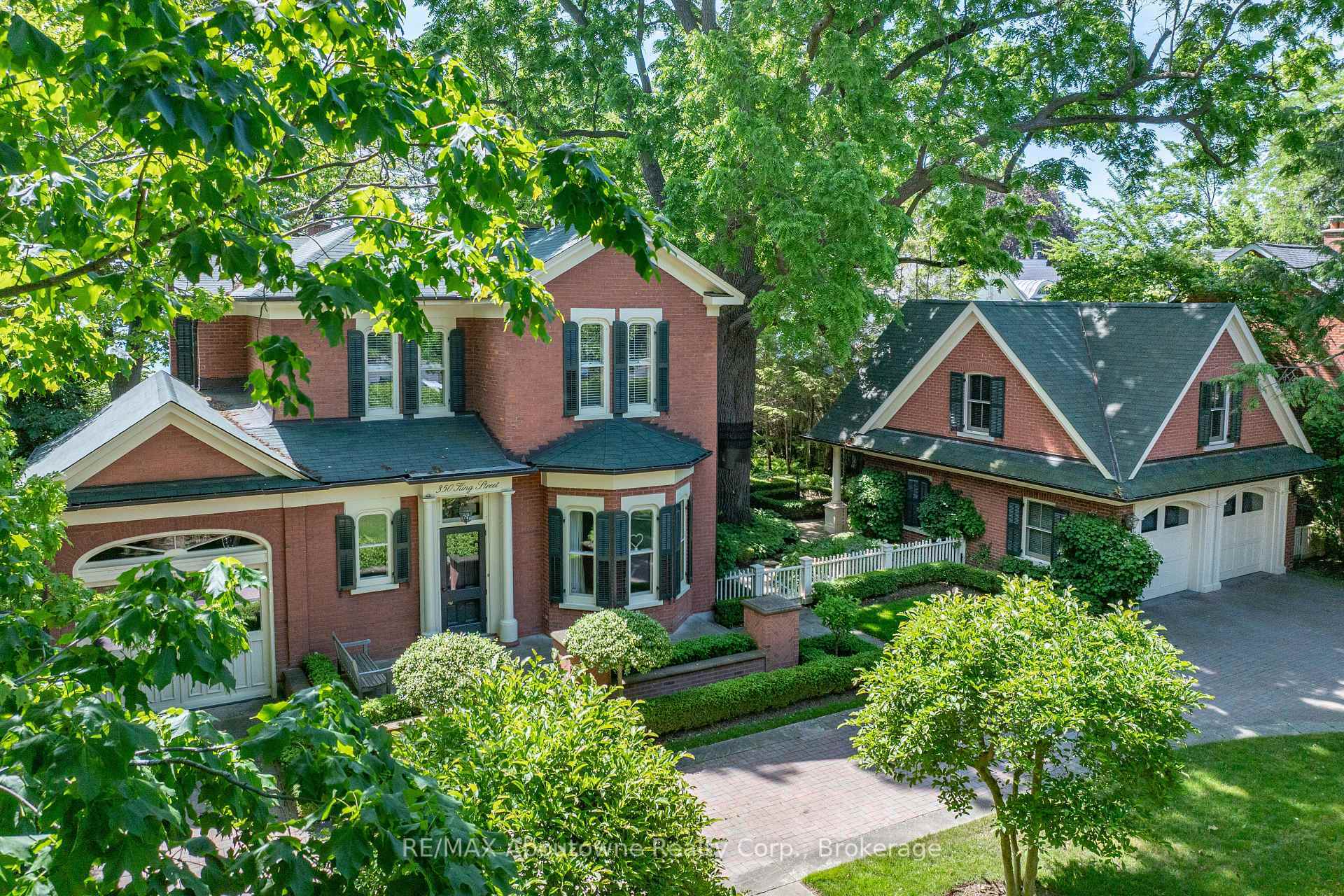 350 King Street  Oakville ON L6J 1C2 photo