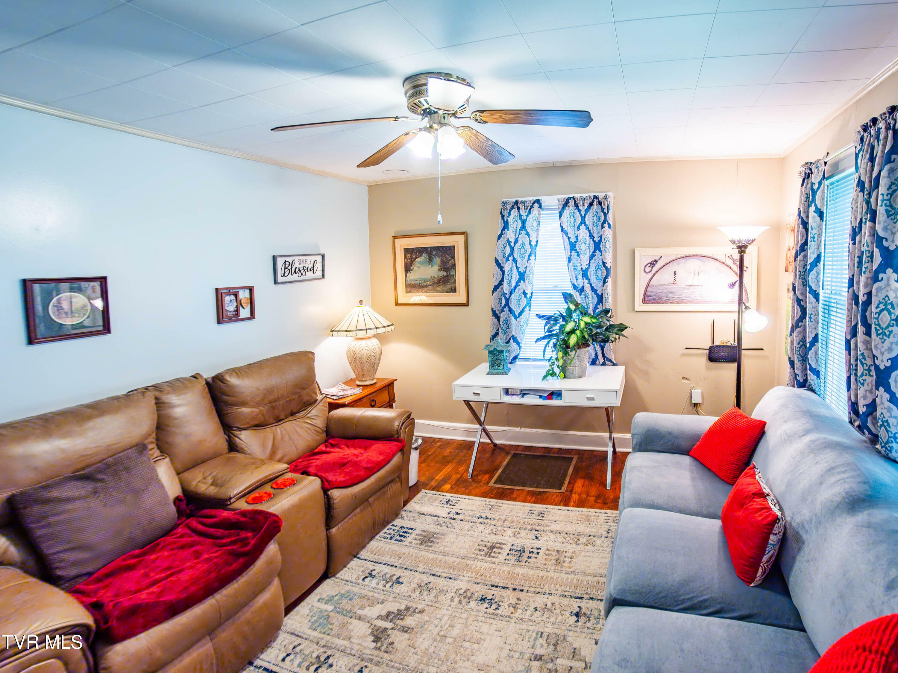 Property Photo: 620 Scott Street TN 37857