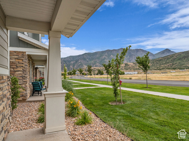 Property Photo:  1206 W Summit Ridge Pkwy S 182  UT 84655 