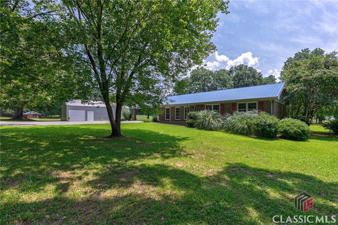 Property Photo: 1131 Treadwell Bridge Road GA 30666