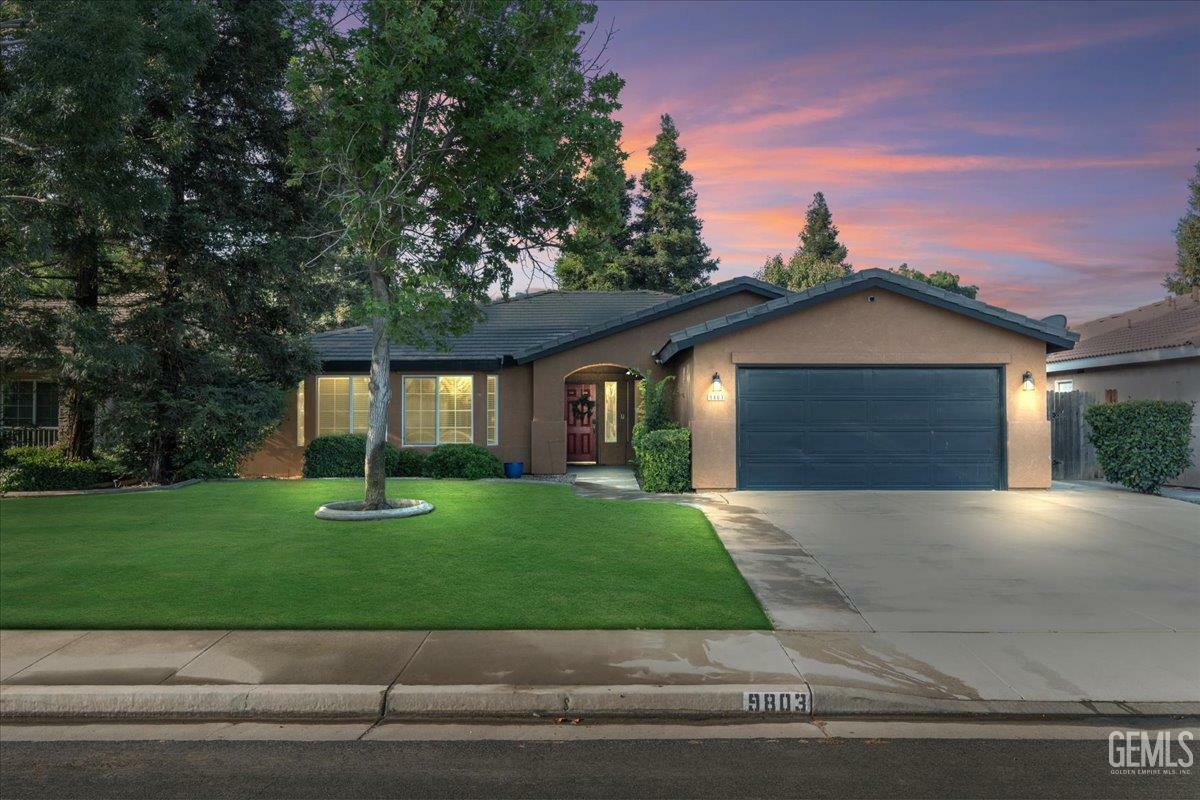 9803 Pavilion Drive  Bakersfield CA 93312 photo