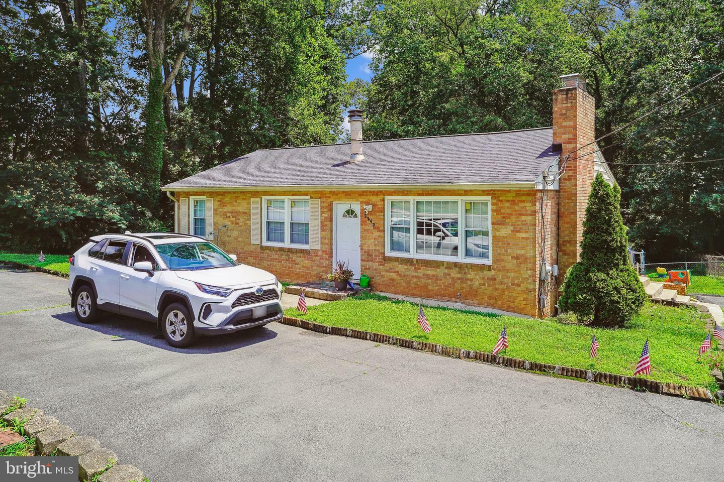 Property Photo: 3249 Jermantown Road VA 22030