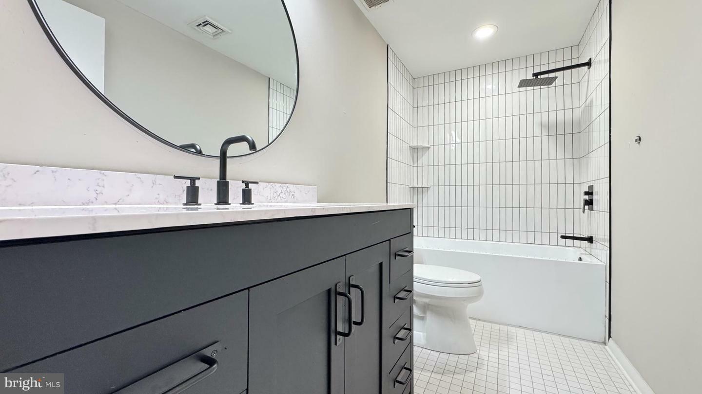 Property Photo: 314 N 12th Street 22 703 PA 19107