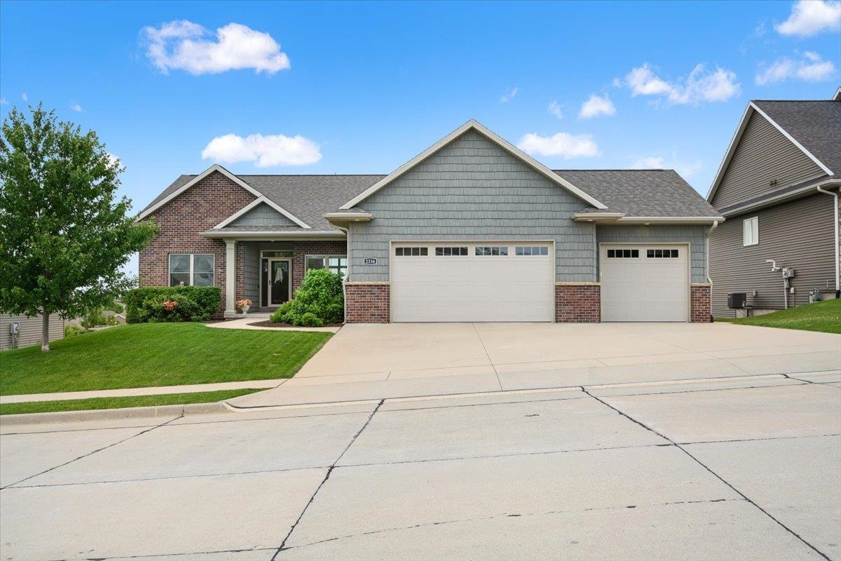 Property Photo: 2236 Jo Ann Drive IA 52002