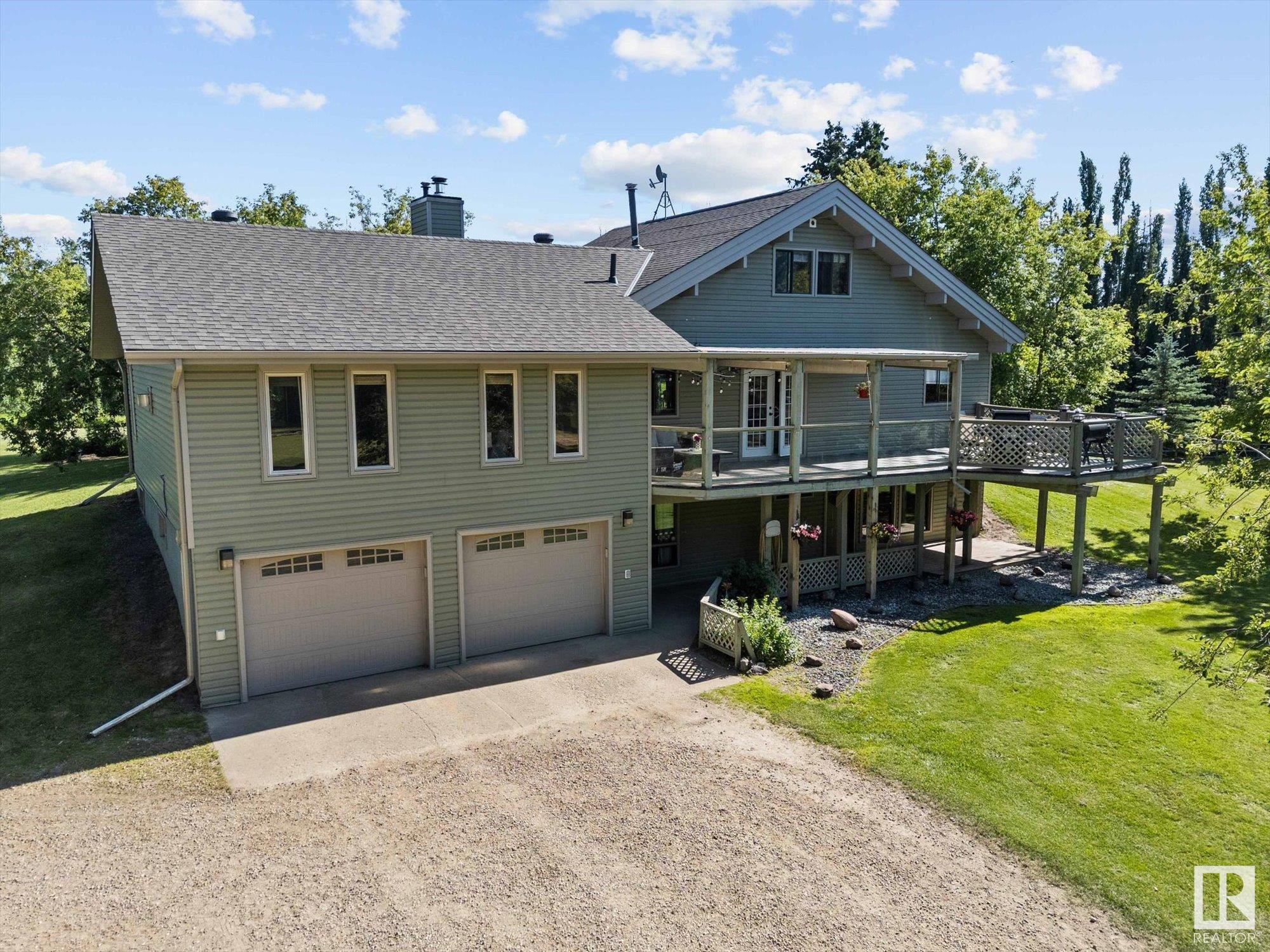 Property Photo: 1017 Twp Road 540 4 AB T7Y 0A6