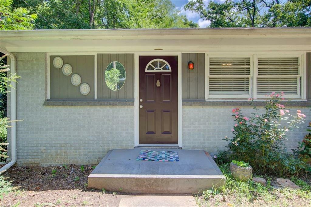 Property Photo: 1834 Buckeye Street SW GA 30310