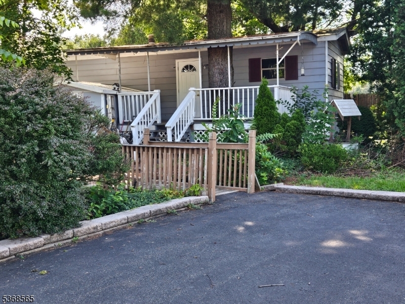 Property Photo: 408 Kenbury Road NJ 08876