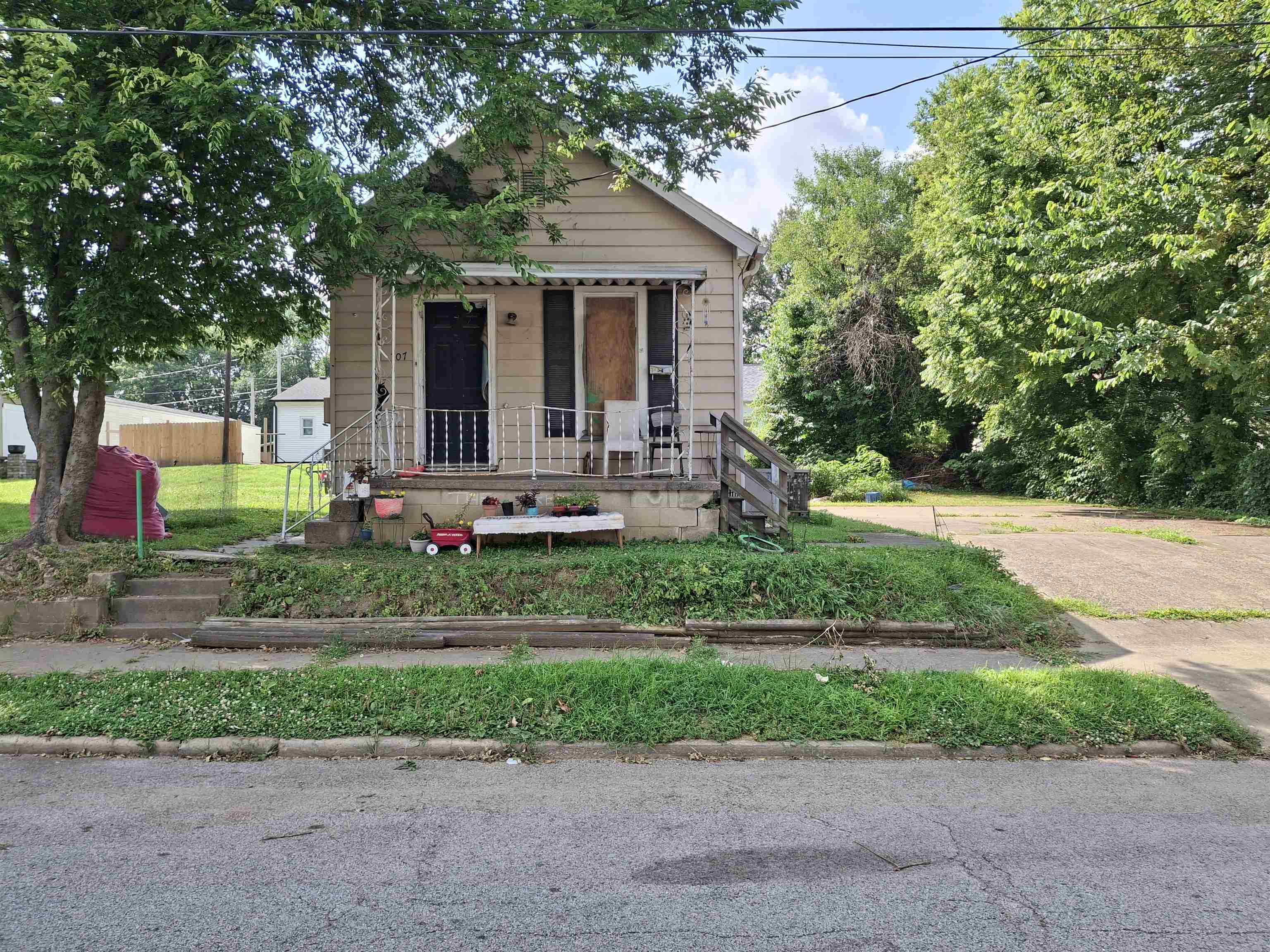 707 Letcher Street  Henderson KY 42420 photo