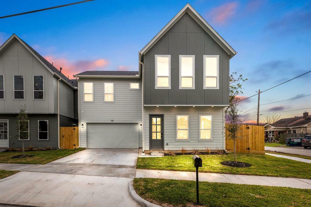 Property Photo:  751 Dumble Street  TX 77023 
