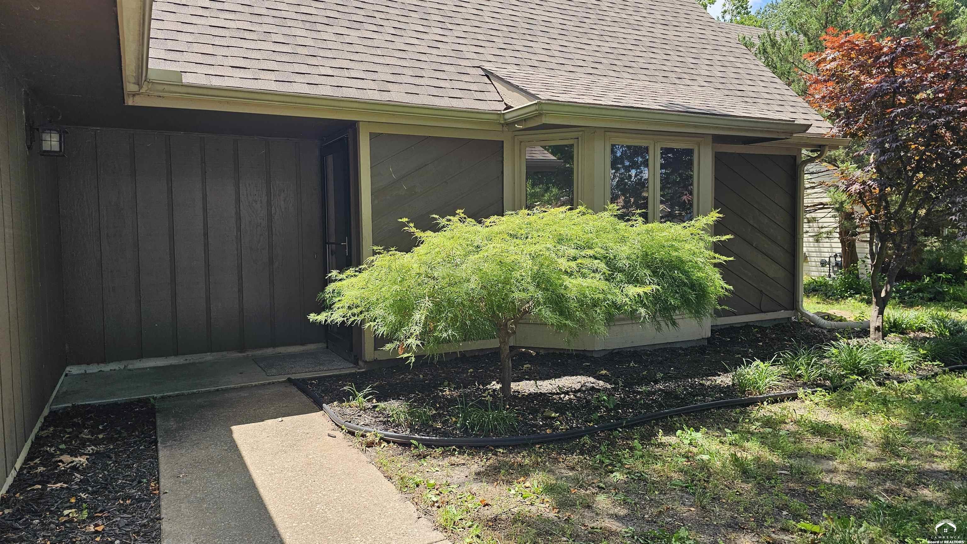 Property Photo:  3013 W 23rd Terrace  KS 66047 